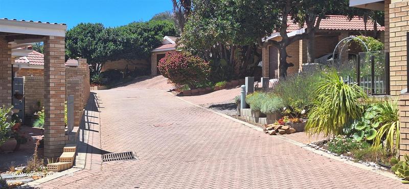 3 Bedroom Property for Sale in Hersham Western Cape